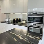 Riviera - Jardin Face A La Plage, Proximite & Luxe Inegale Apartment Deauville
