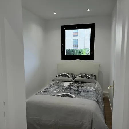 Riviera - Jardin Face A La Plage, Proximite & Luxe Inegale דירה *