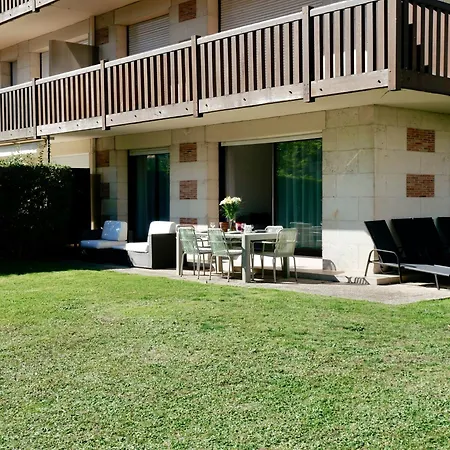Apartment Riviera - Jardin Face A La Plage, Proximite & Luxe Inegale Deauville